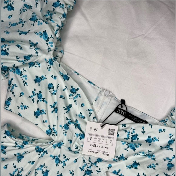 New Zara Floral Cut Out Dress - Picture 16 of 16